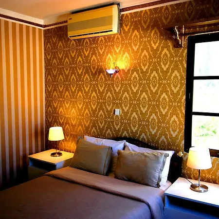 Szálloda Club Pirinc 3*